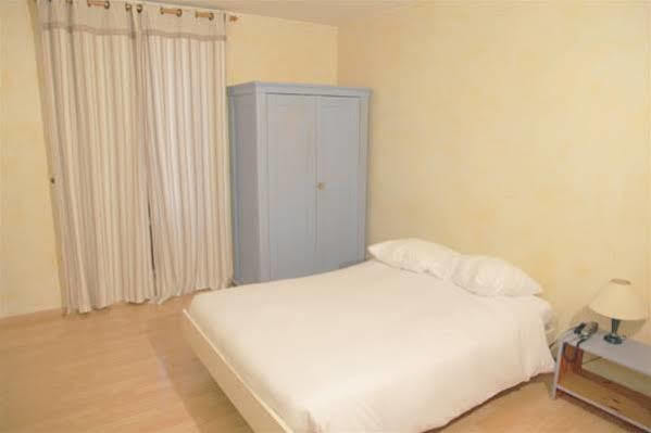 Appart'Hotel Residence Dizerens Женева Екстериор снимка