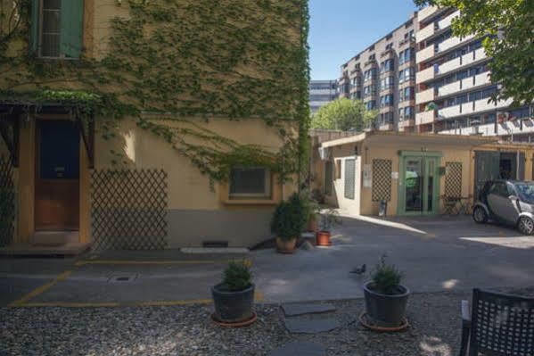 Appart'Hotel Residence Dizerens Женева Екстериор снимка